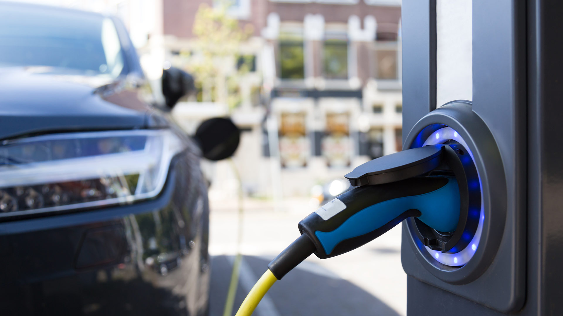 Electric Car Charging Stations in Oldham, Rochdale, Saddleworth, Royton